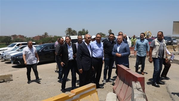 كامل الوزير يتفقد الطريق الدائري الإقليمي ويتابع أعمال صيانة المرحلة الأولى من المشروع