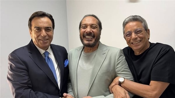 كواليس عفوية تجمع محمود سعد وجورج قرداحي وعلي الحجار في برنامج "سولد أوت أرابيا" (صور)