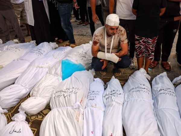 مقتل ضابط وإصابة جنديين إسرائيليين