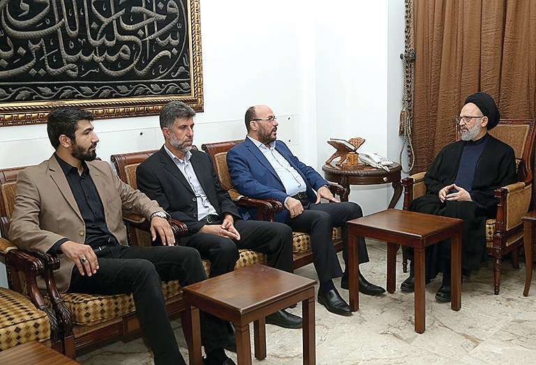 فضل الله: لتعزيز الوحدة الفلسطينية
