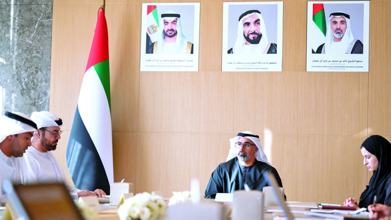 خالد بن محمد يترأس اجتماع مجلس الإمارات للجينوم