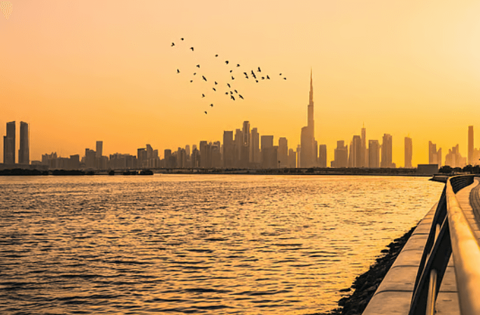 طقس الإمارات.. تشكل سحب ركامية وأمطار متوقعة خلال الأسبوع الجاري