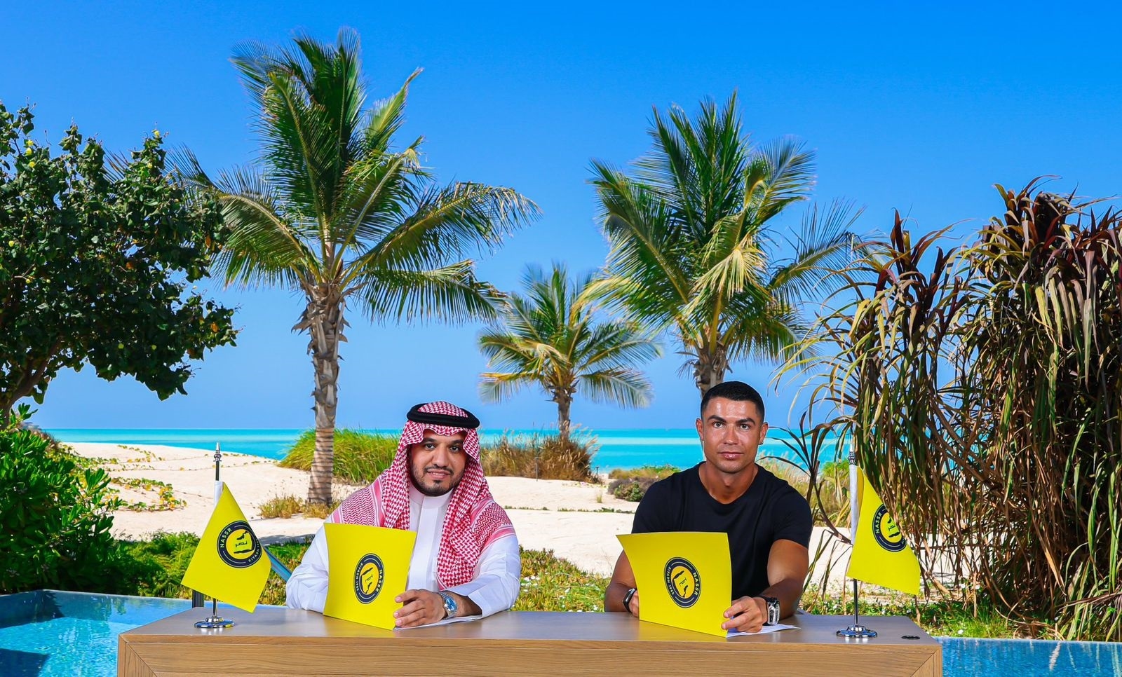 تفاصيل عقد كريستيانو رونالدو الجديد مع النصر السعودي.. راتب خيالي