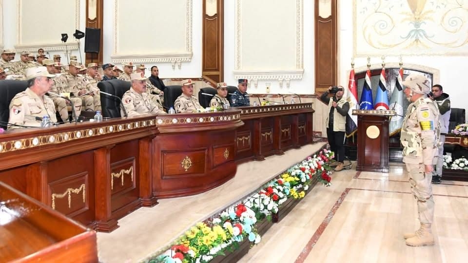 Egyptian Defence Minister calls on army to maintain highest level of combat readiness