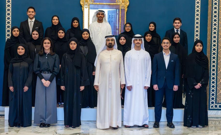 Mohammed bin Rashid meets top high school achievers in the UAE, commends their academic excellence
