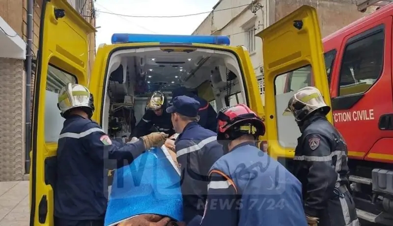 ميلة.. قتيل وجريحان في اصطدام بين شاحنة وسيارة متبوع بحريق