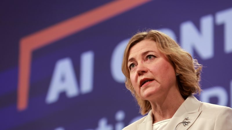 Commission publishes GenAI transparency tool days before rules kick in