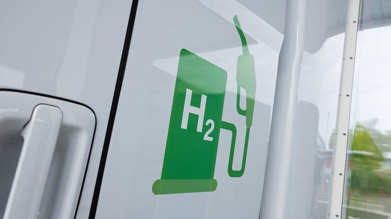 EPP and allies urge weaker low-carbon hydrogen rules