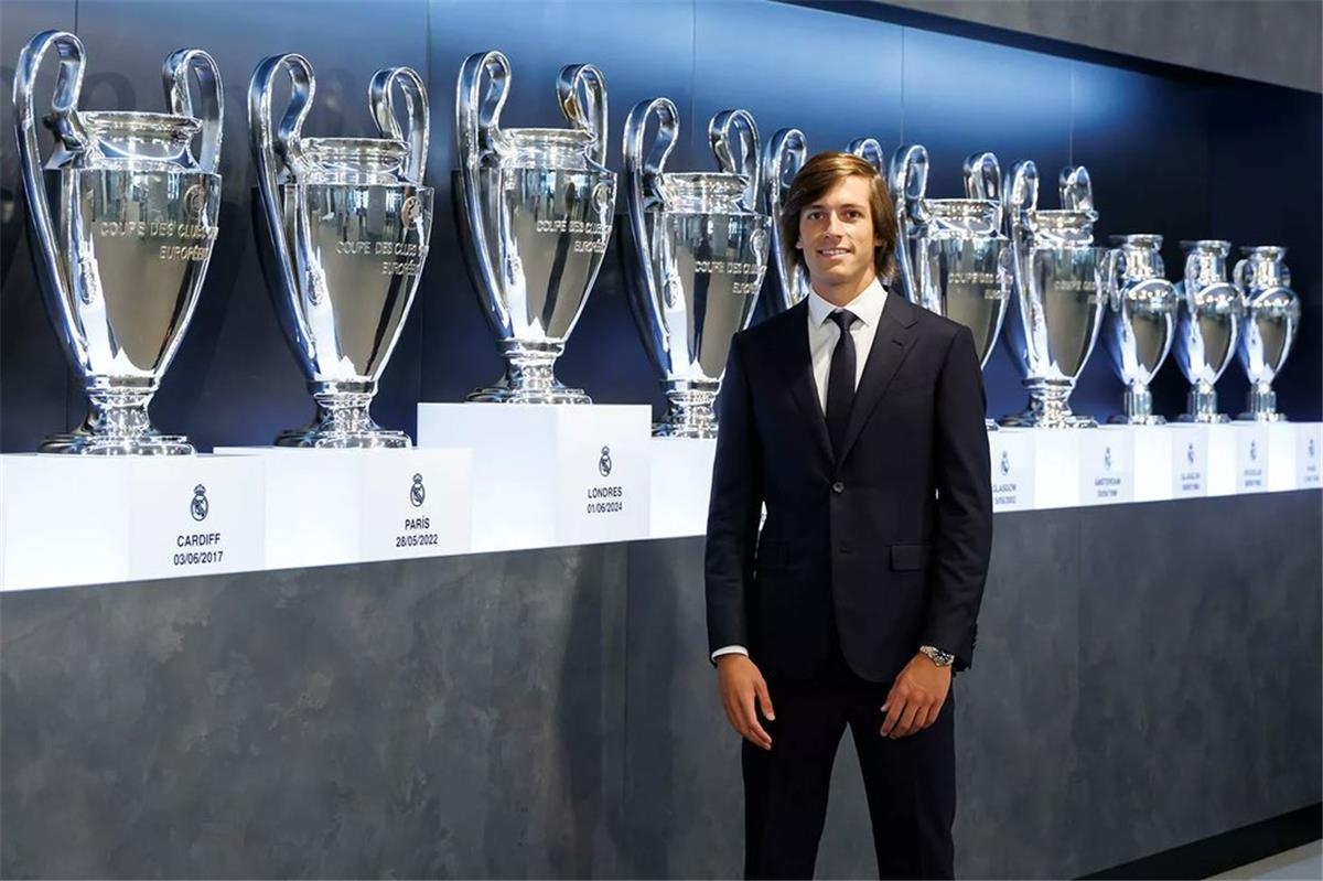 صفقة ريال مدريد:تحقيق حلمي والعودة إلى موطني يعني لي الكثير