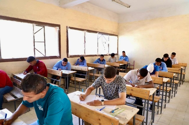 كنترولات الثانوية العامة تواصل تصحيح الأسئلة المقالية في اللغة العربية