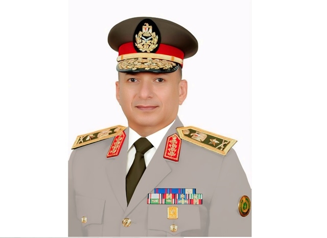 خلال الاحتفال بالذكرى الخامسة والخمسين لعيد قوات الدفاع الجوى