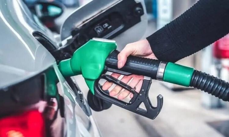 إسرائيل ترفع أسعار البنزين بعد ضغوط حرب الـ12 يوما مع إيران