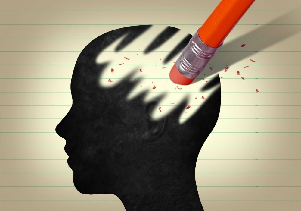 أسباب تراجع الذاكرة مع التقدم فى العمر