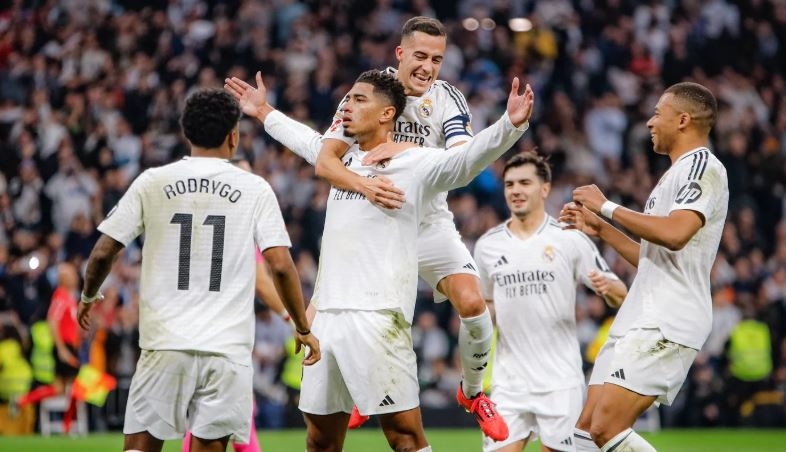 ريال مدريد يصطدم ببوروسيا دورتموند في قمة نارية