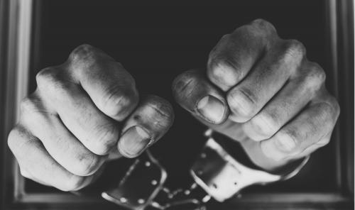 Bahrain: Expat Arrested For Stealing Over BD7,000 From Company