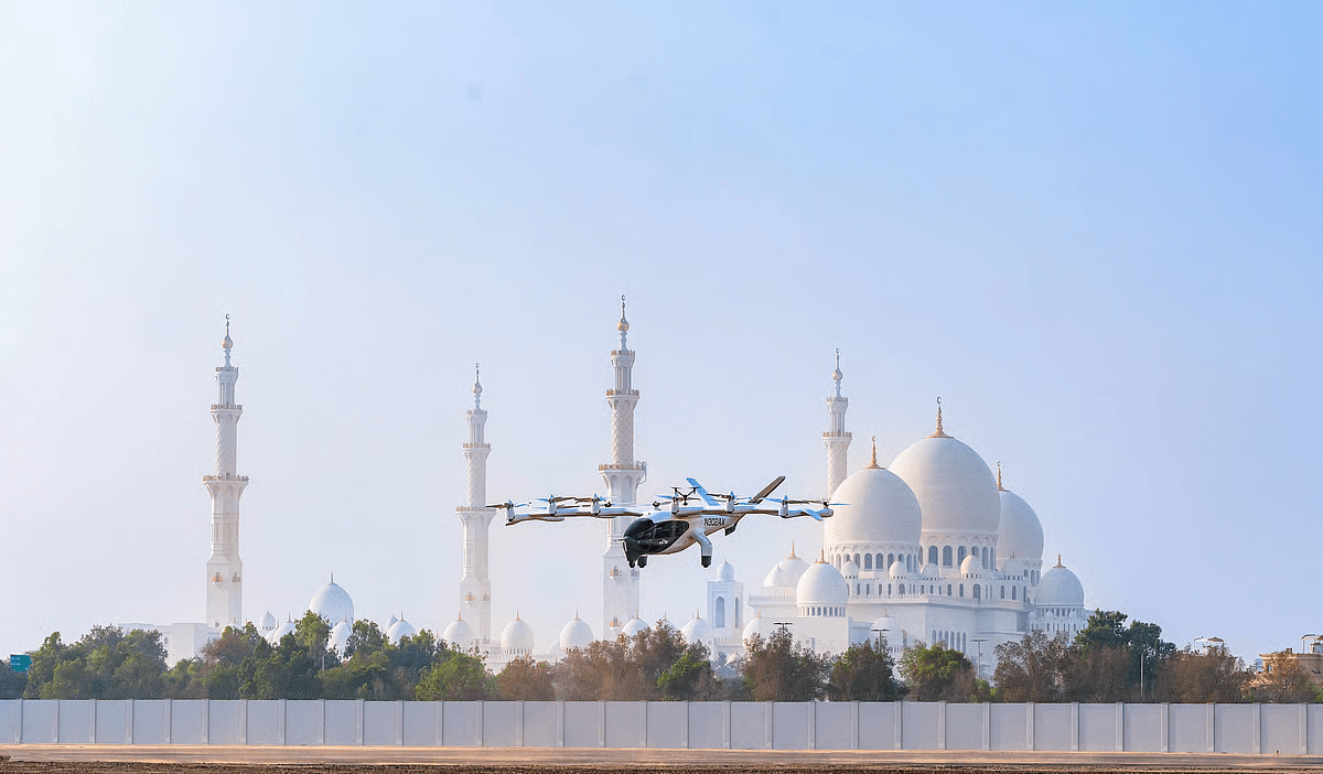 Abu Dhabi Announces First Successful Flying Taxi Test Flight
