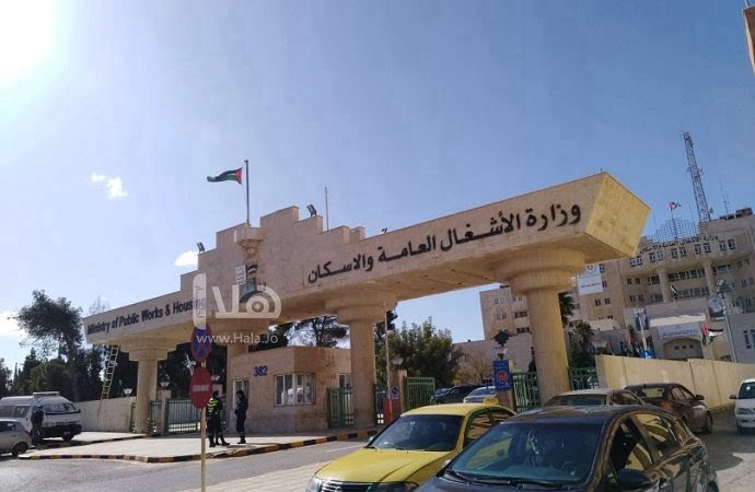 الأشغال: 96 مليون دينار لمشاريع إنشائية في مأدبا