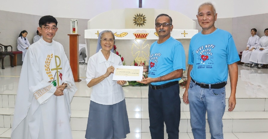 Charity Walk raises over RM30,000 for underprivileged students