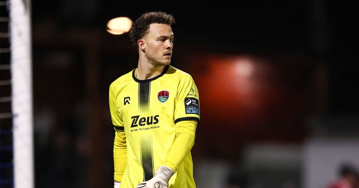 Cork City ready to meet Troost's €75,000 price tag but goalkeeper leaning towards exit