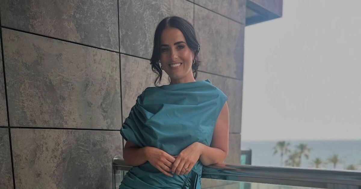 Country singer Lisa McHugh shares neurological disorder diagnosis
