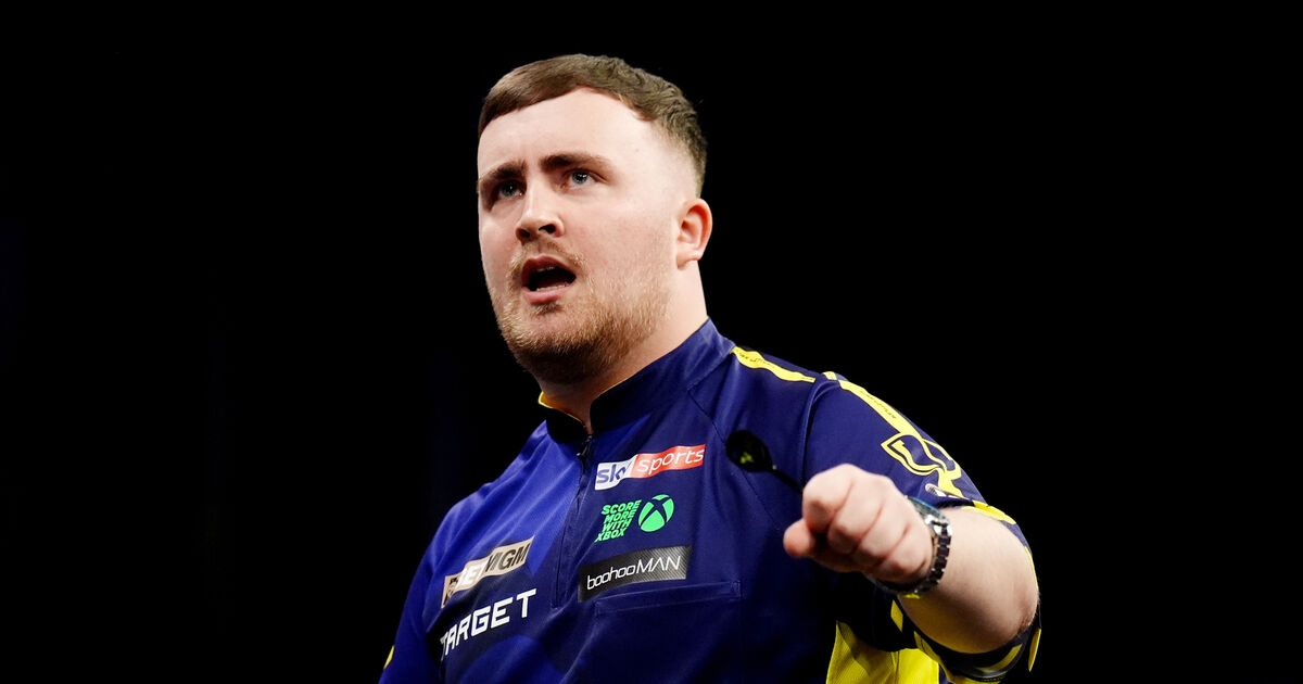Luke Littler finishes with a flourish to reach World Matchplay semi-finals