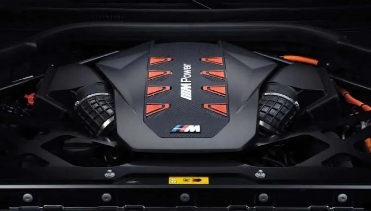 BMW تعلنها: محرك الاحتراق أساسي بأعمالنا.. الآن وفي المستقبل
