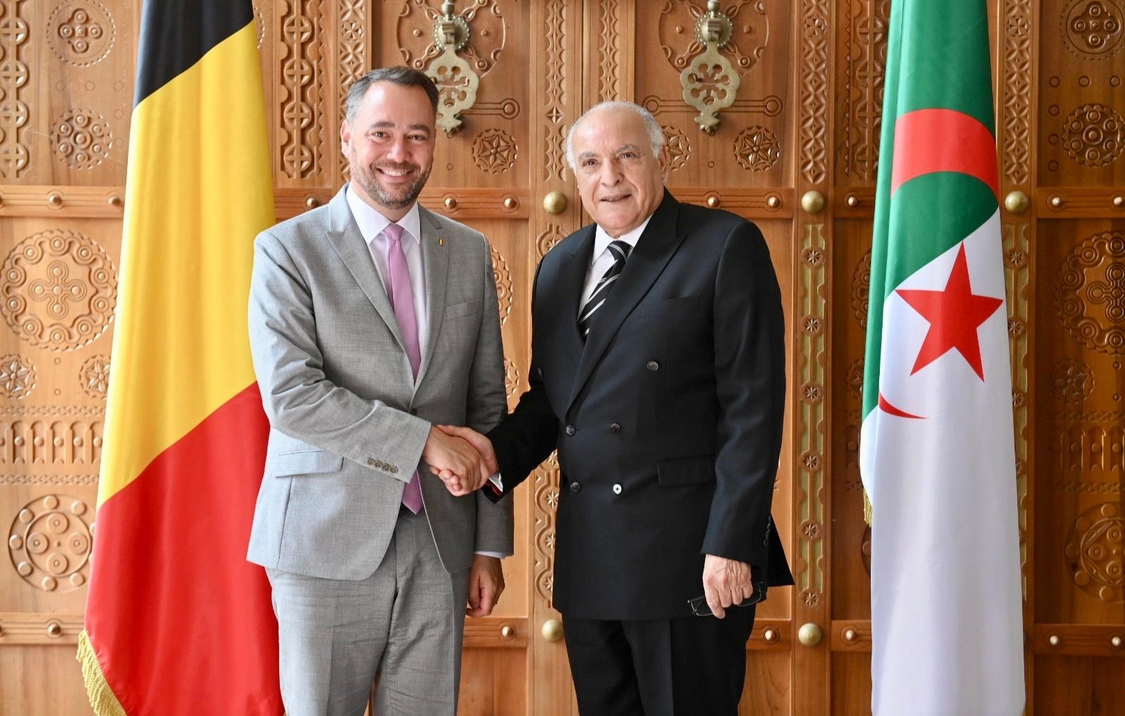 Algerian, Belgian FMs discuss bilateral relations, regional developments