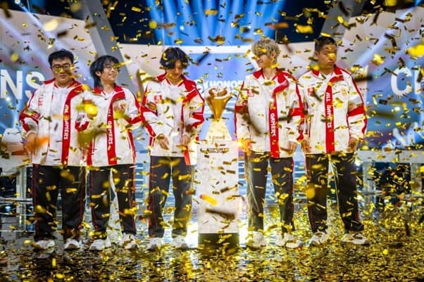 AG.AL Complete Thrilling Comeback to Win Honor of Kings Grand Final at Esports World Cup 2025