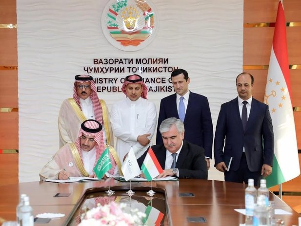 SFD Signs $30 Million Transport Deal, Launches School Project in Tajikistan