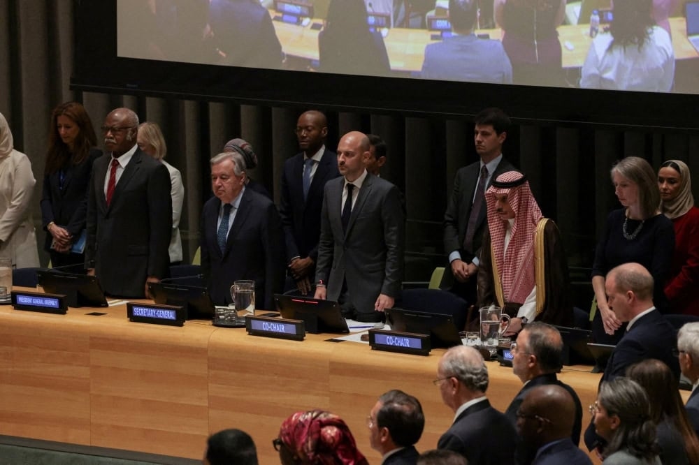 Arab Nations Join Call for Hamas to Disarm, End Gaza Rule
