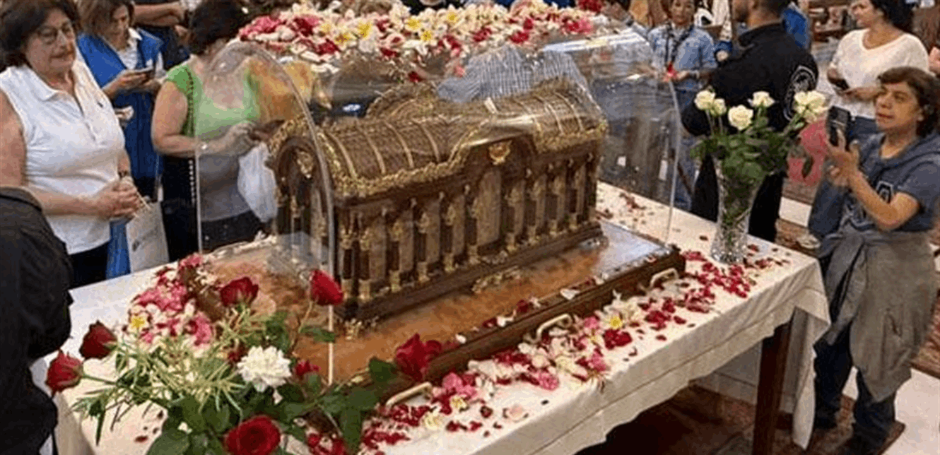 بعد 23 عامًا.. ذخائر القدّيسة تريزا الطفل يسوع تحلّ ضيفة على جنوب لبنان