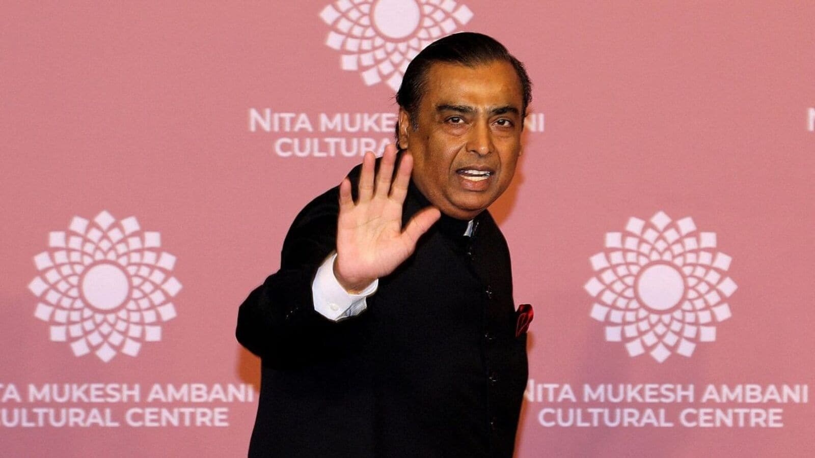 Reliance to transfer consumer brands to new subsidiary ahead of retail IPO