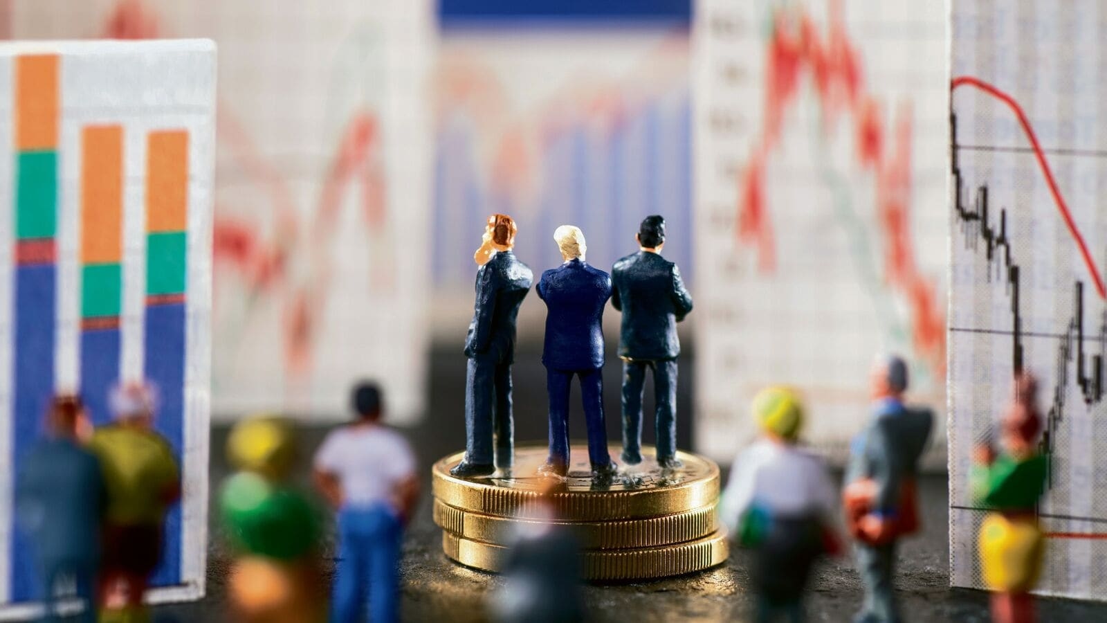Weak US dollar, low crude oil prices may fuel 8-10% rally in Nifty 50: Elara Capital