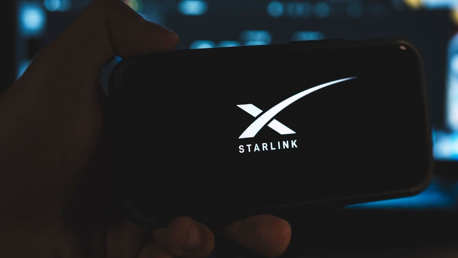 Starlink down in US? Thousands of users report outages on Elon Musk's satellite internet service