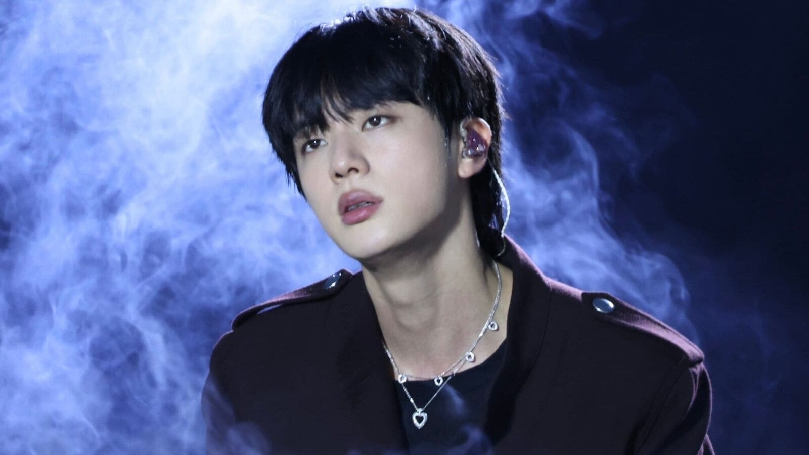 BTS' Jin gives hilarious spin to Coldplay's 'kiss cam' scandal on stage, leaves internet in disbelief: ‘Even they know….