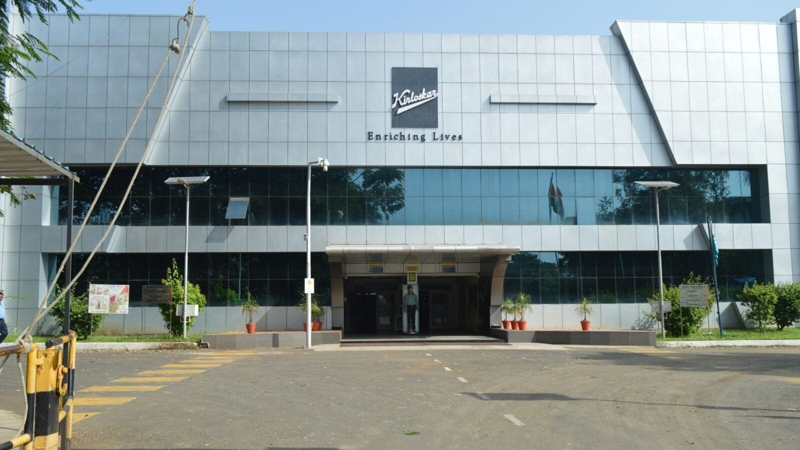 Kirloskar group dispute: HC allows KPL to resume brand licensing, with limits