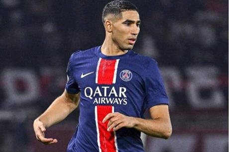 مطالب باسبتعاد أشرف حكيمي عن باريس سان جيرمان بعد كأس العالم للأندية