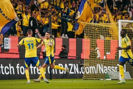 نجم ميلان يرفض عرض النصر بسبب "المدرب الجديد"