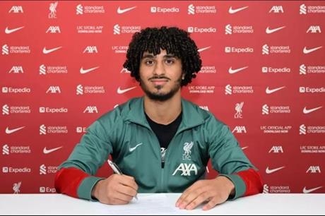 ليفربول يتعاقد مع لاعب مصري جديد
