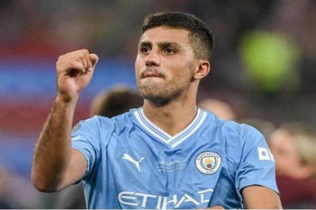 ريال مدريد يجهز عرضًا ضخمًا لضم رودري
