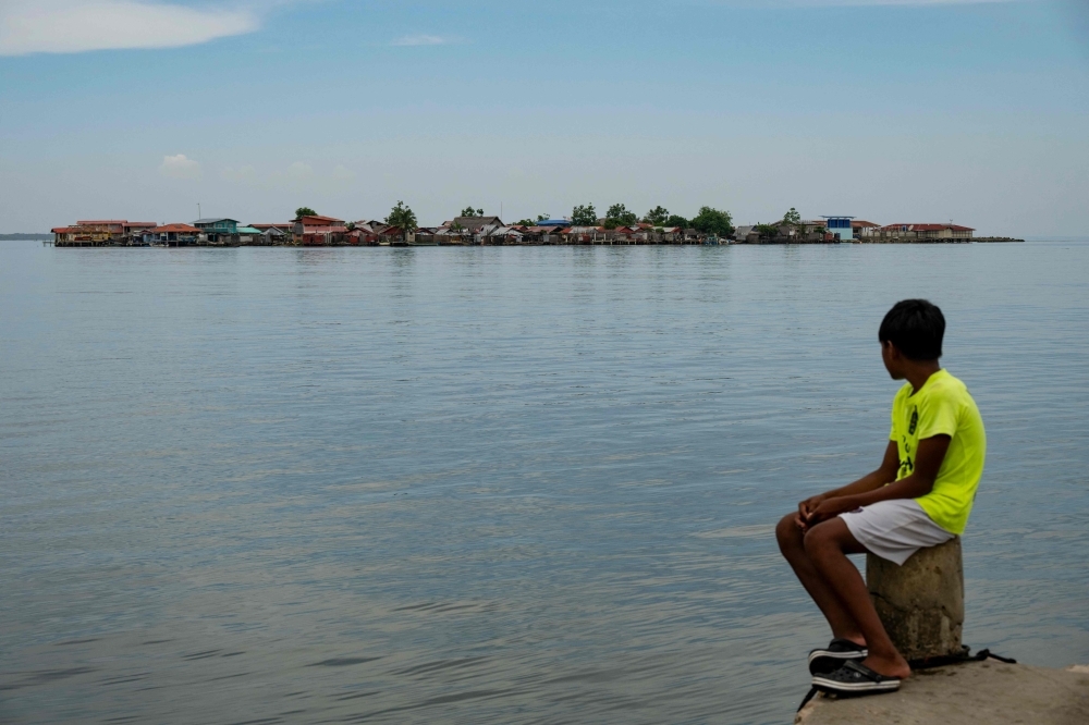 Panama's first climate exodus: Gardi Sugdub left empty as rising seas claim Caribbean homes