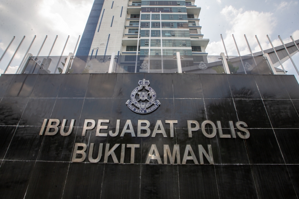 Bukit Aman launches disciplinary investigation into Ampang cop over alleged hotel invite in viral clip