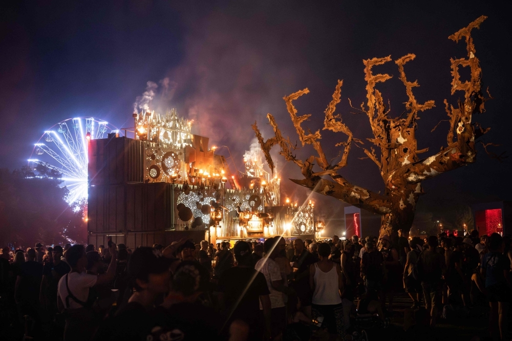 ‘Girls shouldn't shout?': Women defy stereotypes at France's loudest metal festival