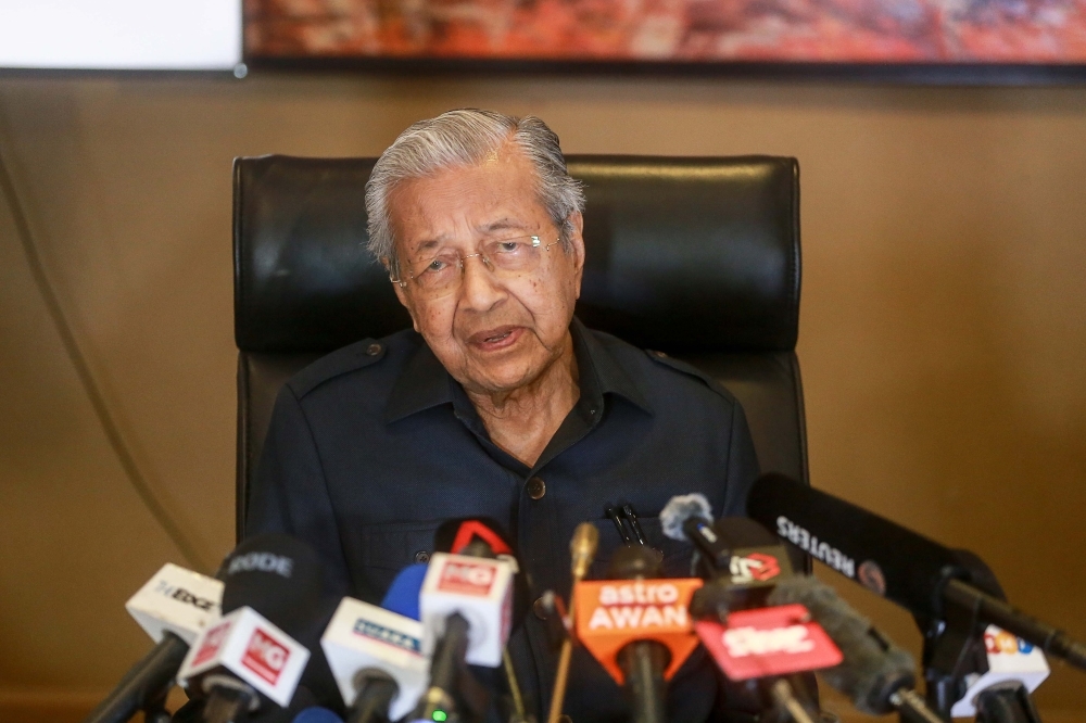Court orders KL land held by Dr Mahathir, Daim and others transferred to Umno