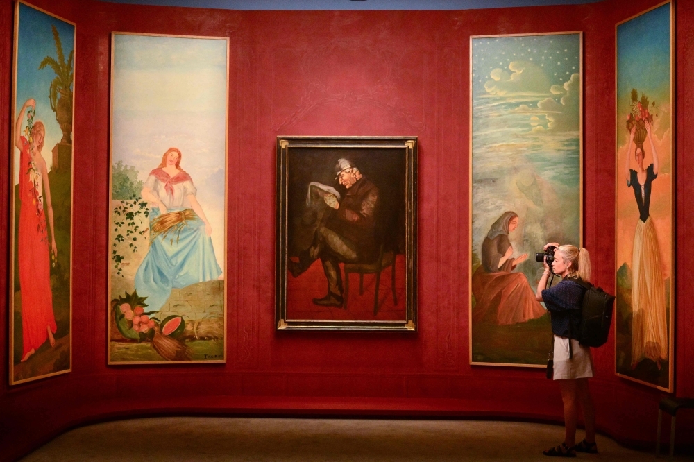 Cezanne comes home: Provence embraces its once-rejected son in a landmark exhibition