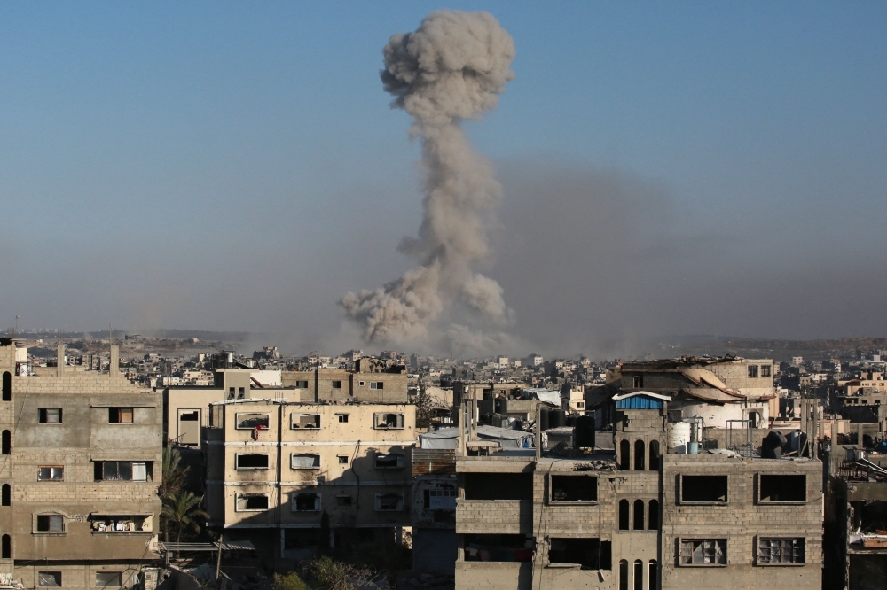 Gaza rescuers say Israeli forces kill 14, including children