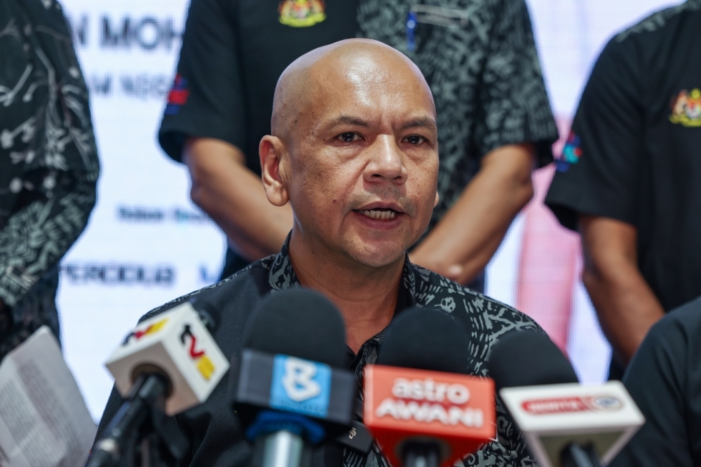 Armizan: Micro and small F&B traders can keep using subsidised LPG if prices stay rakyat-friendly