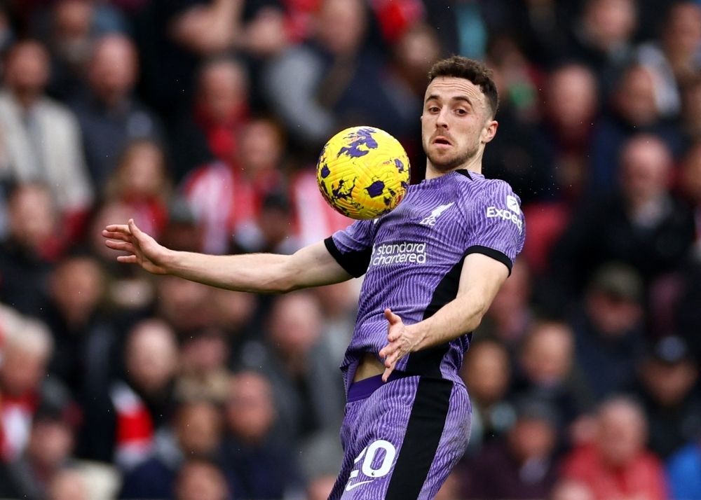 Diogo Jota, 28, and brother reportedly killed in fiery Spain crash just days after Liverpool star's wedding