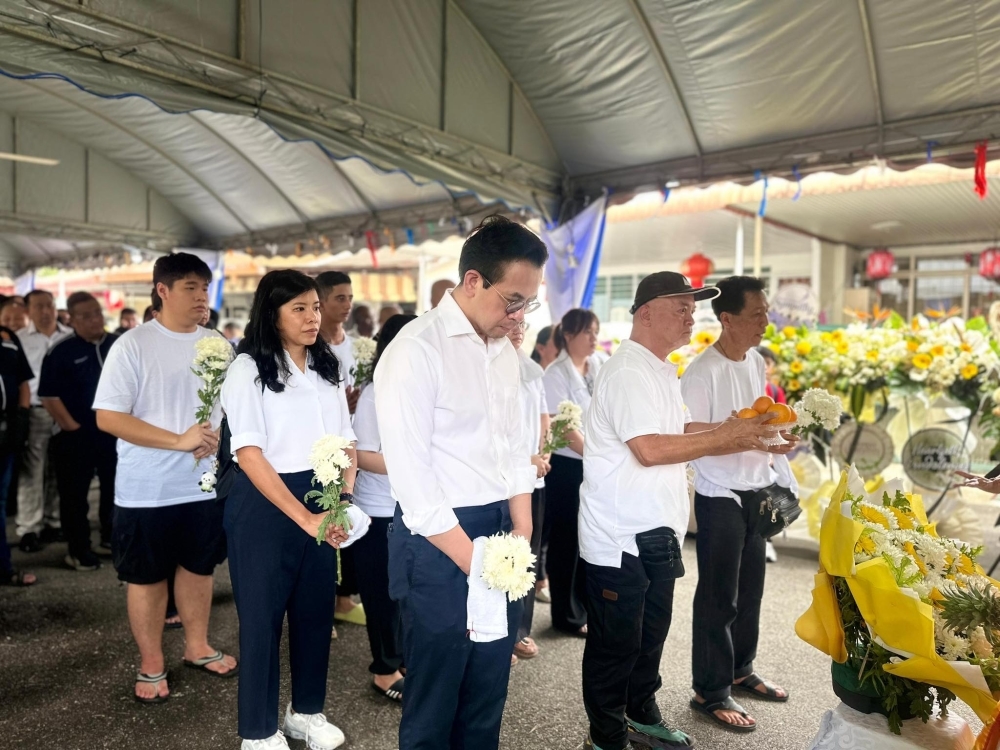 Office closed when delivering defamation letter of demand? Well, I was attending grandpa's funeral, Steven Sim tells PAS man