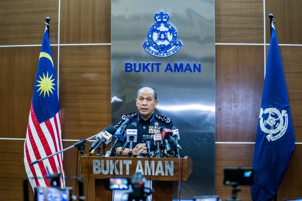 Bangladesh says Malaysia's IS-linked arrest claims unfounded, cites visa overstays instead for three citizens deported